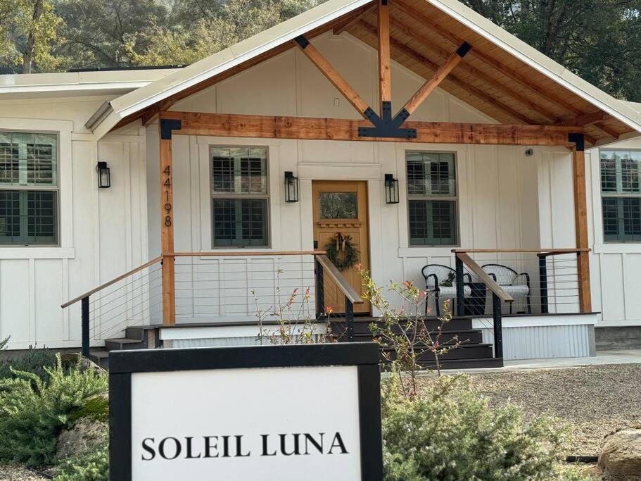 Soleil Luna 2 Miles From Sequoia Park Entrance スリー・リバーズ エクステリア 写真